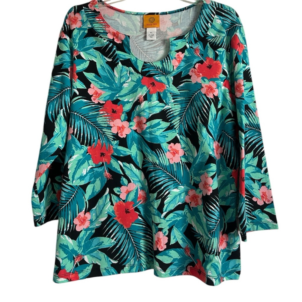 Ruby Rd. Tropical Floral Long Top